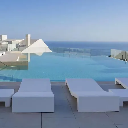 Stor Eksklusiv Bolig I Stupa Hills * Benalmádena